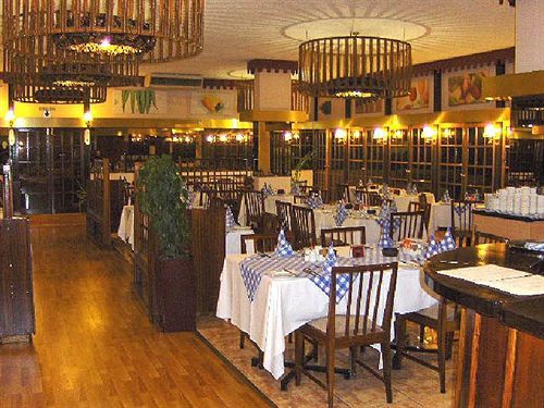 Arcadia 3*